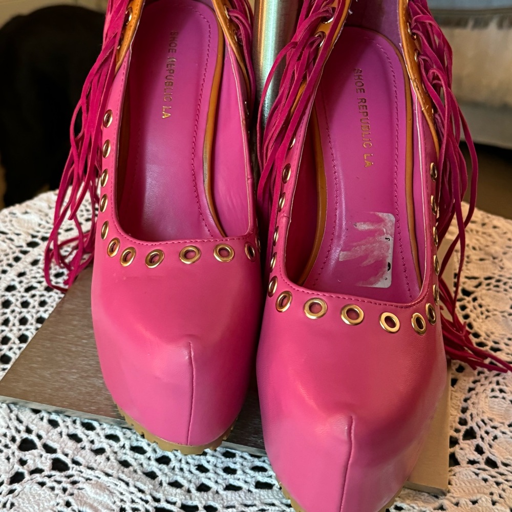 fringe platform heels - Picture 3 of 5